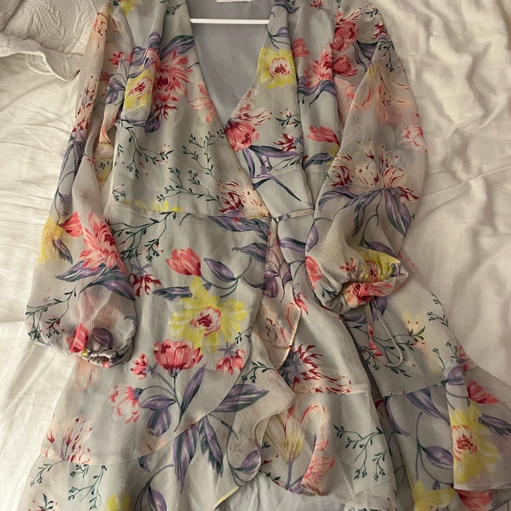 Summer/Spring floral tie dress